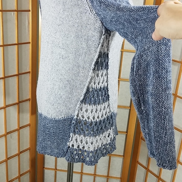 Chico's asymmetrical blue color block sweater - Picture 3 of 8